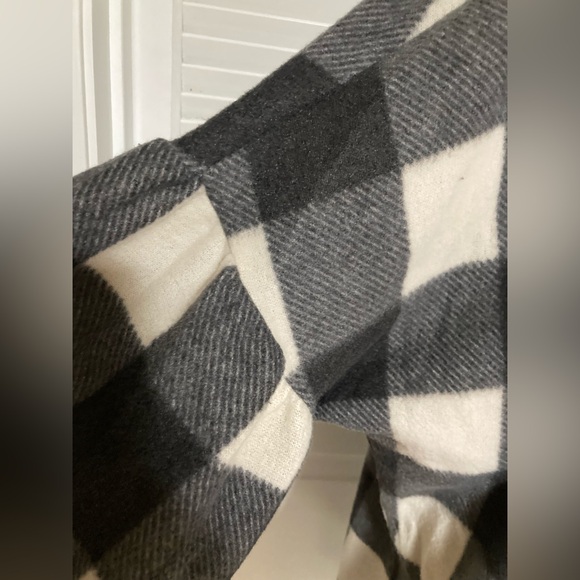 EC Glitzy Girlz Open Winter  Cardigan Plus Size 2X - Picture 7 of 12